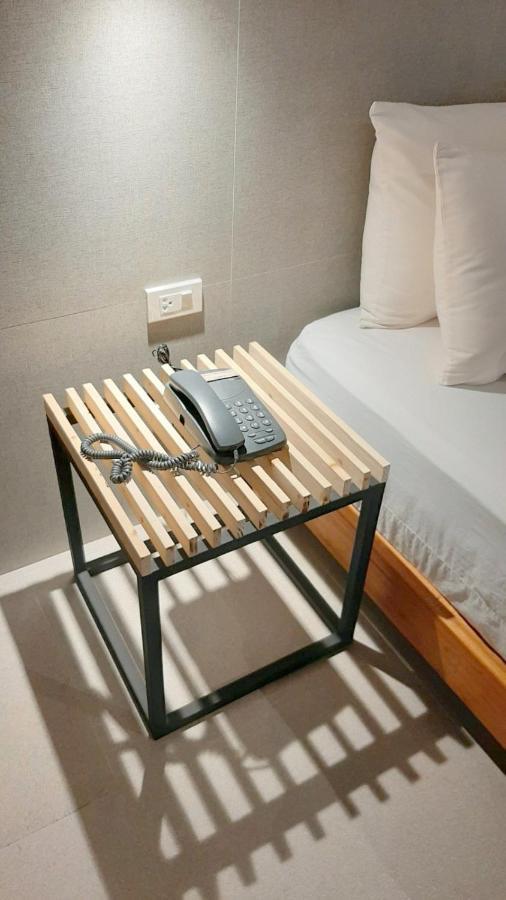 Urban Sands Hotel Iloilo Экстерьер фото